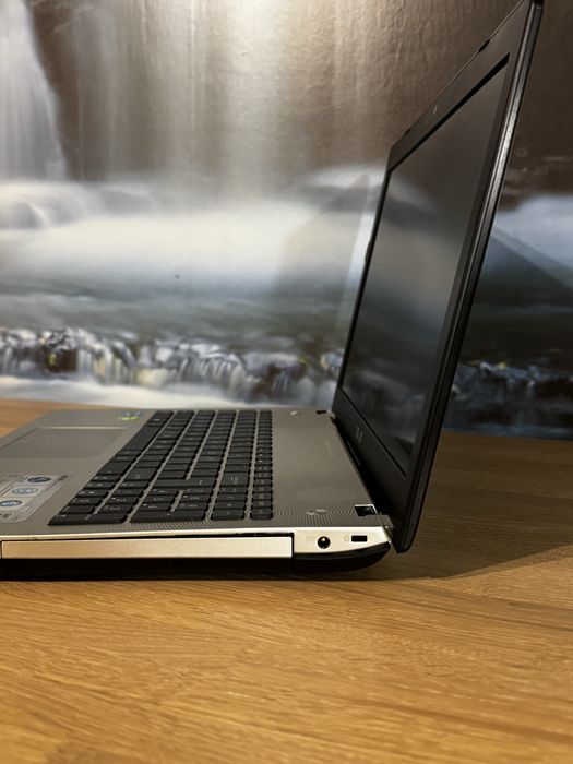 Laptop ASUS N56VV