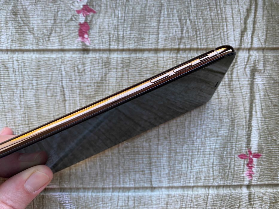 iPhone XS Max 256 Gold neverlock все работает состояние супер