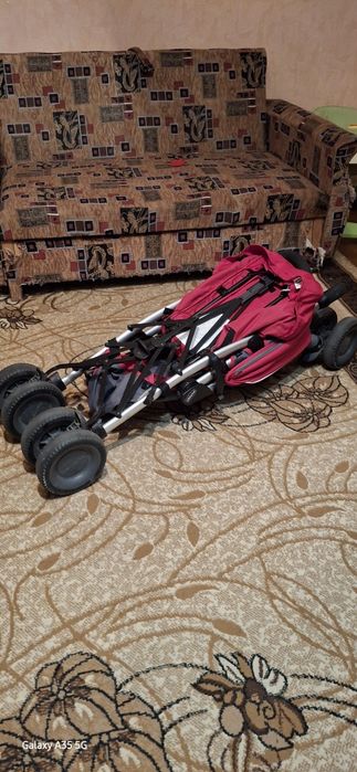 Дитяча коляска chicco