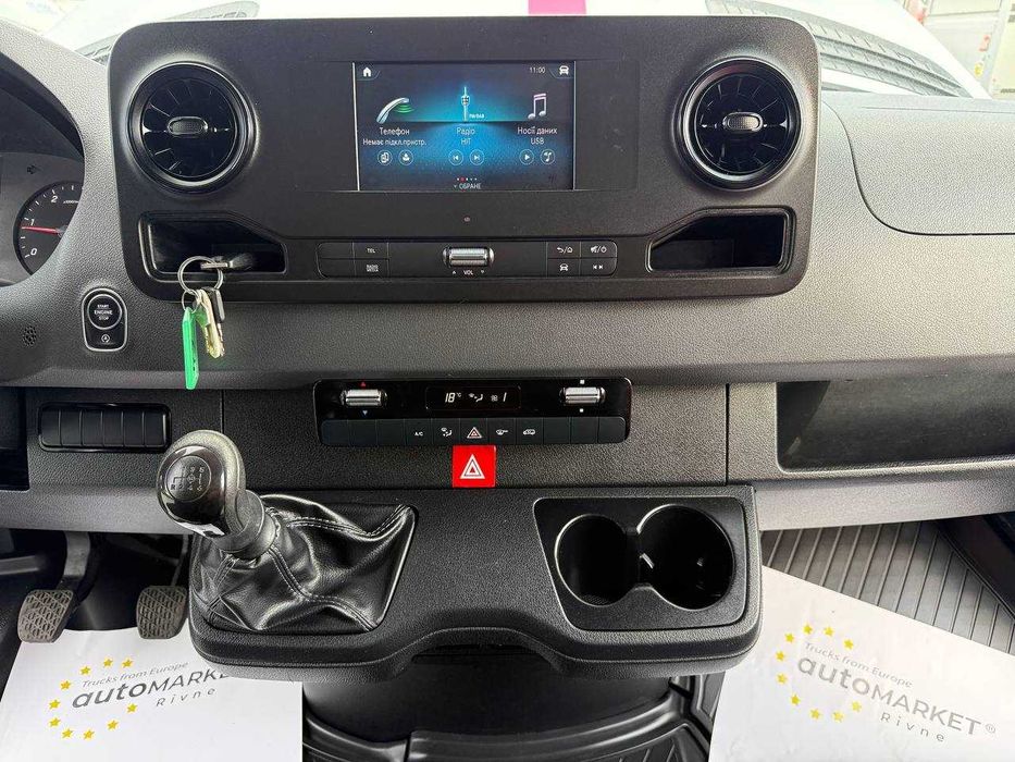 Mercedes-Benz Sprinter 2022p.