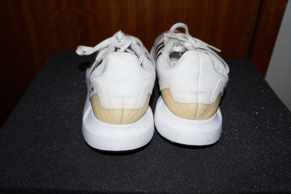 Ténis Adidas 36: 2 euros