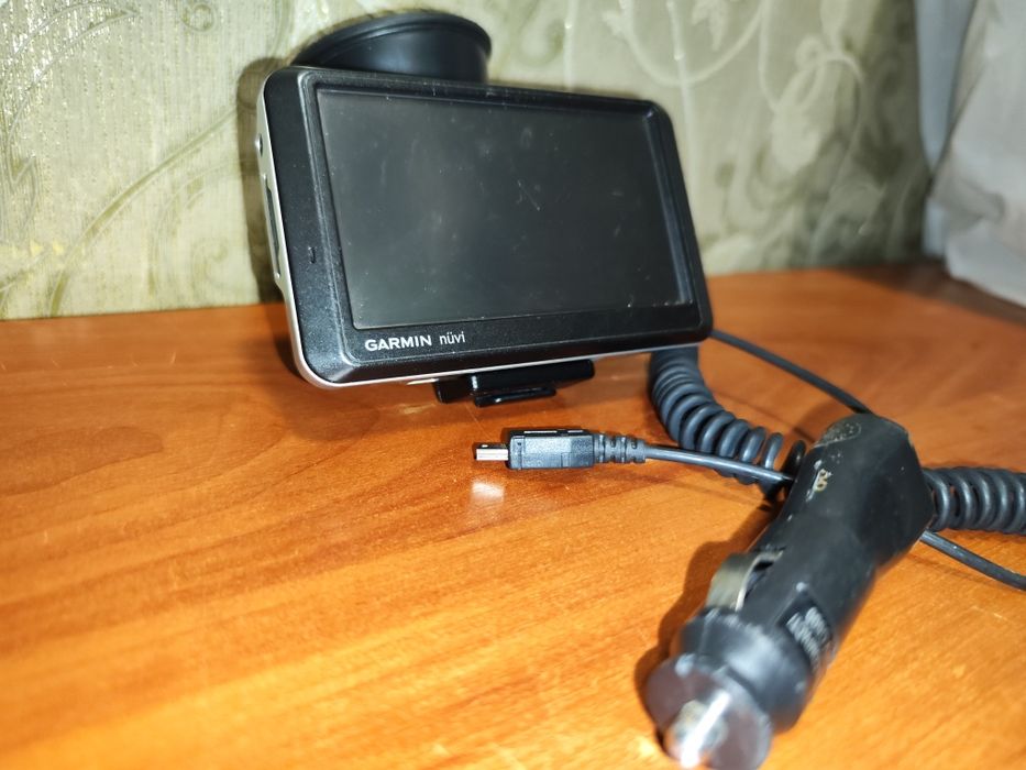 Продам для мужчин Garmin