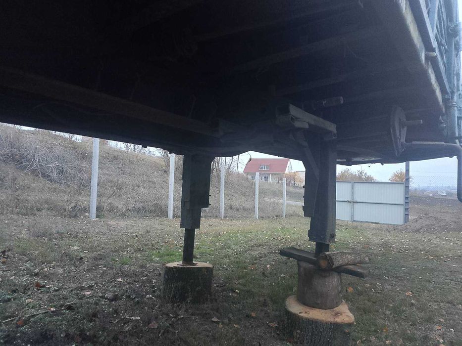 Полуприцеп Камаз ОДАЗ 9385 с тентом