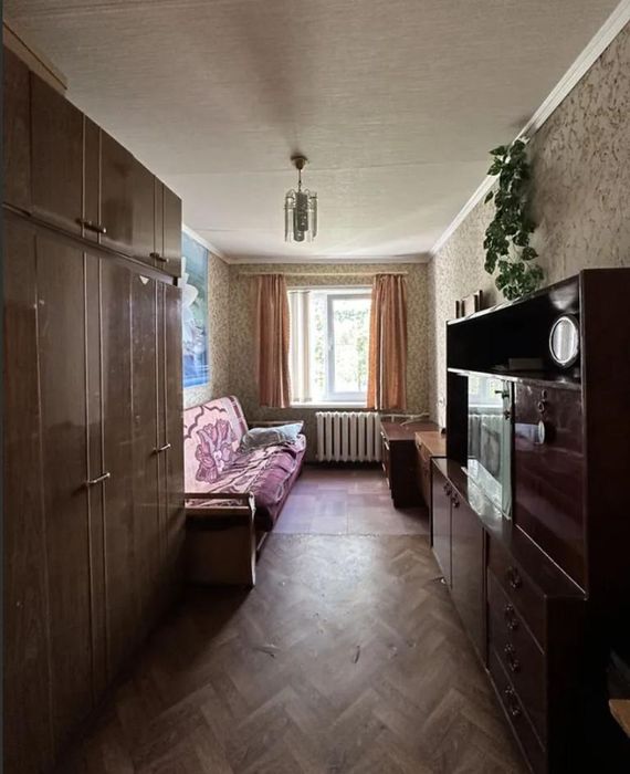 Продам 3-комн квартиру в районе Хмельницкого Богдана ул.