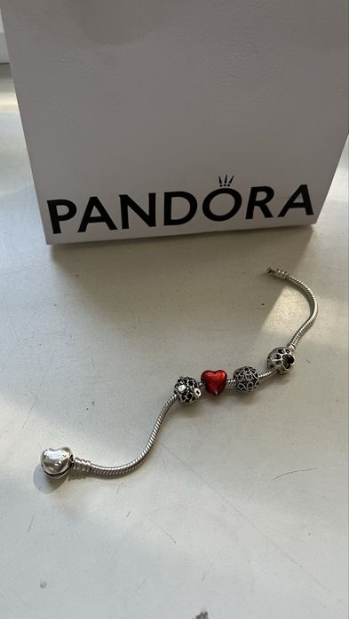 Bransoletka pandora + charmsy