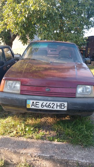 Продам машину славуту