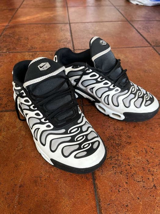 Кроссівки Nike Air Max Plus TN Drift ідеальний стан