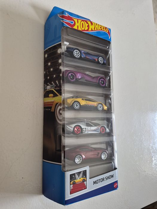 Motor Show Pack 5x Hot Wheels 2023