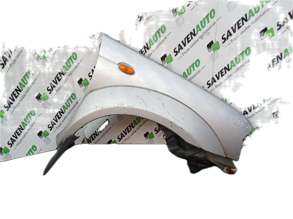 Guarda-lamas direito NISSAN Navara Pick Up Chassis (D22)