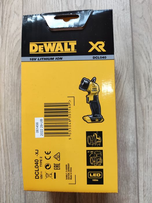 Акция! Фонарь DeWALT DCL040