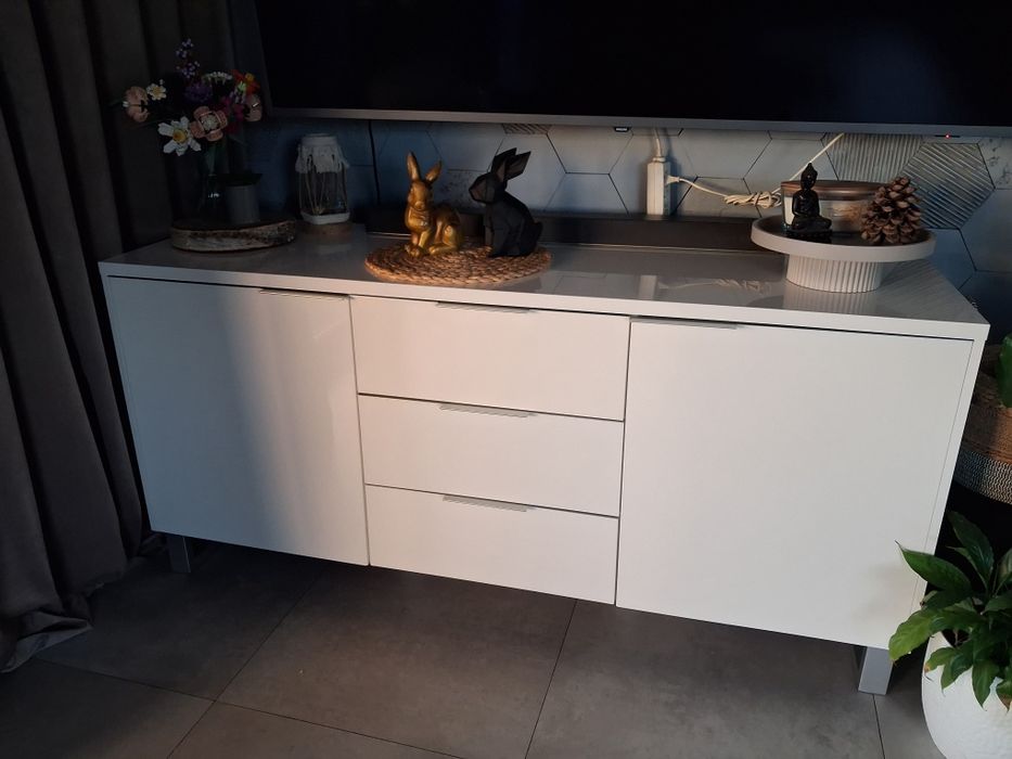 Komoda biały połysk