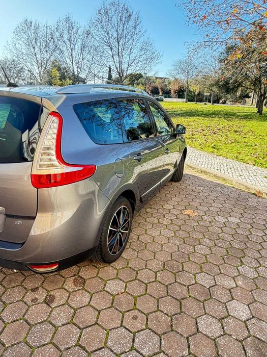 Renault Grand Scénic 1.6 dCi 130CV | 7 Lugares | Bose Edition