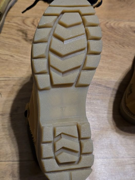 Зимові черевики CAT Caterpillar жовті (гірчичні) 35-39