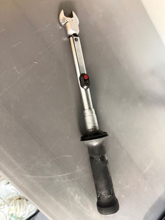 HAZET klucz dynamometryczny – profesjonalny, sprawny