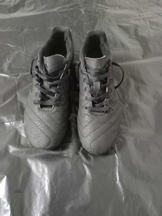 Chuteiras Adidas 38