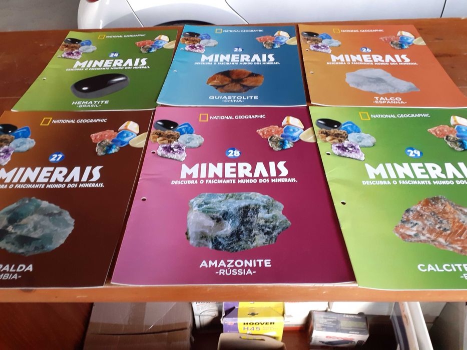 Revistas de minerais da National Geographic