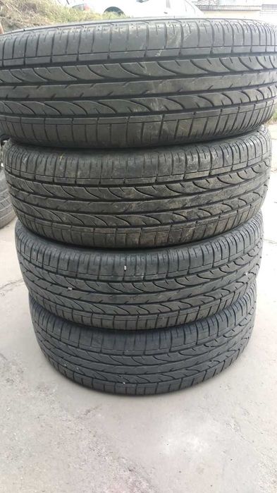 продажа летних колес бу  215/60 R17 Bridgestone