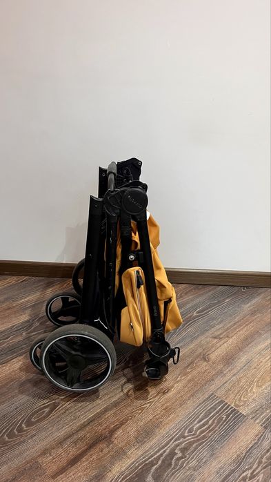 Детская коляска Carrello Bravo