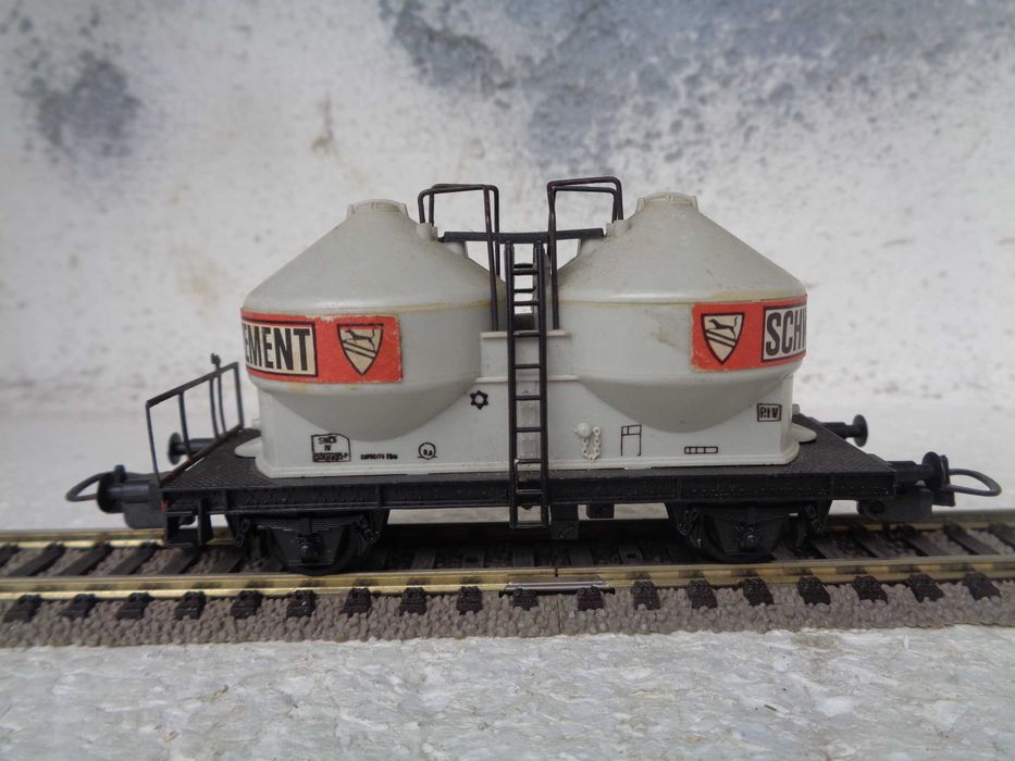 1:87 LIMA Vagão porta silos de cimento comboio