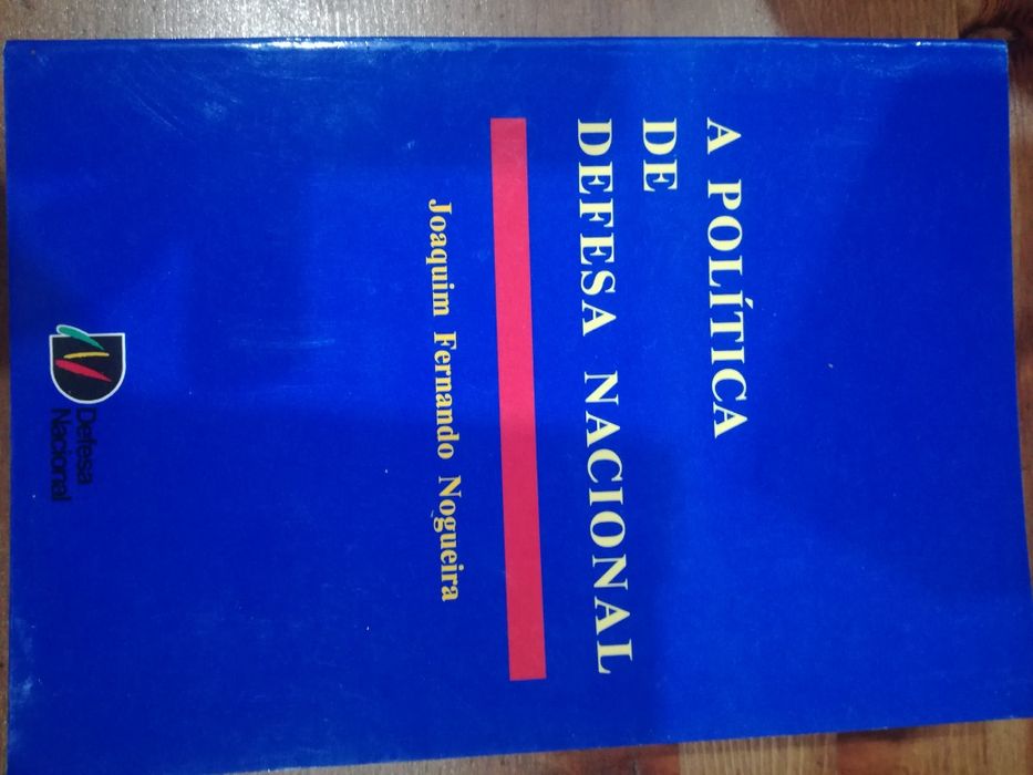 A Política de Defesa Nacional e outros livros