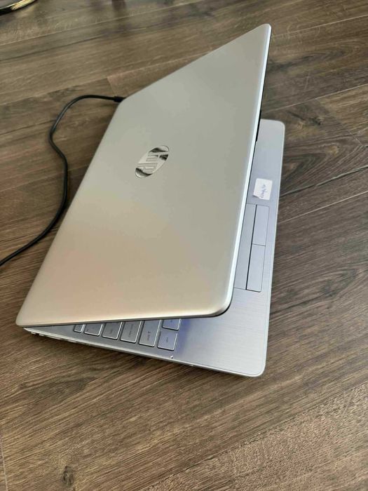 Laptop HP 15 dw0034nw, Inter core i7, 512 SSD, 100% sprawny i zadbany!