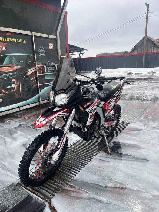 Продам лося 300.