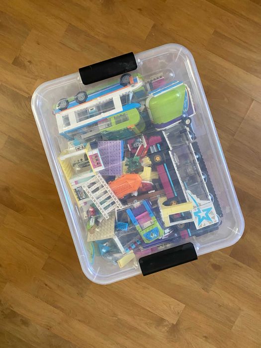 Używane 9 zestawów Lego Friends + Gratis