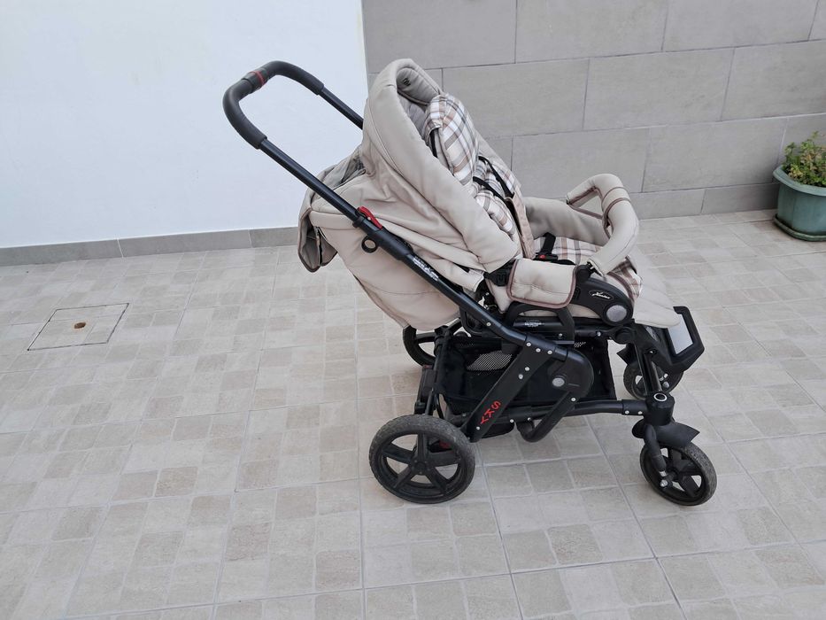 Carrinho de Bebé 3 em 1