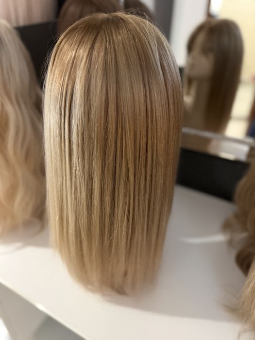 Peruka z włosów  naturalnych  blond