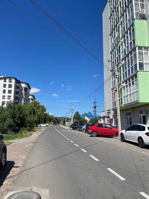 Продаж комерційного приміщення Винники 110 м.кв.