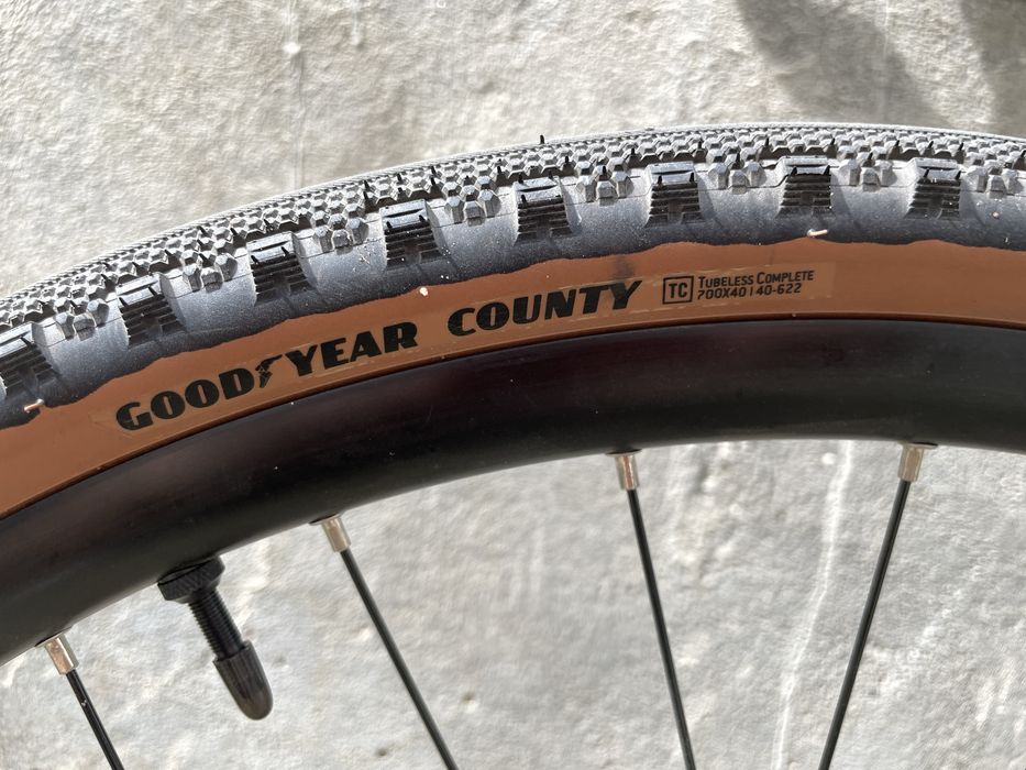 Гравел Cannondale Topstone (Gravel) / розмір L на безкамерках