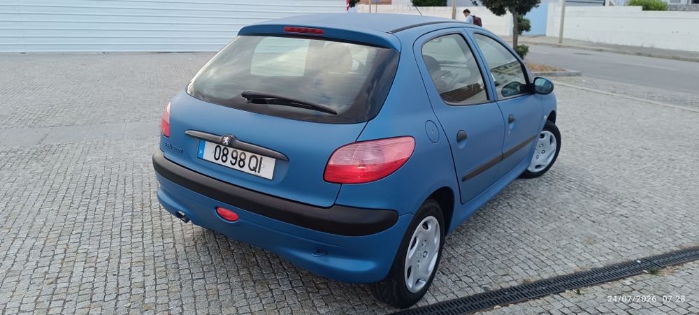 Peugeot 206  1.1  gasolina