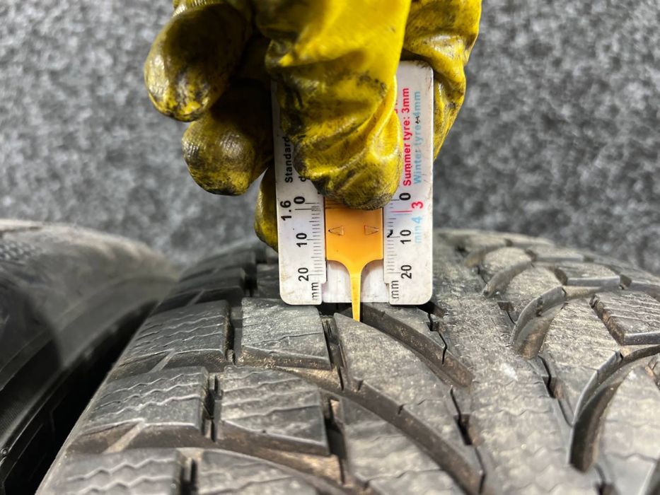 Michelin 235/65R17 Latitude Alpin LA2