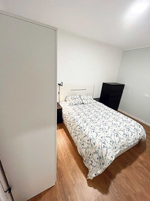 Quarto para arrendamento em Alferrarede - Abrantes