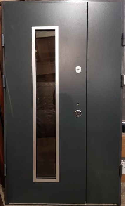 Входные металлические двери вхідні металеві двері нові розпродаж бу