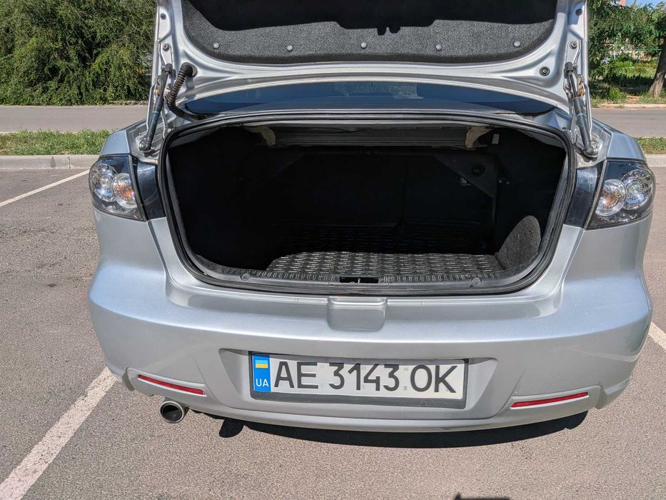 Продам Mazda 3 SPORT 2.0 2007 рік