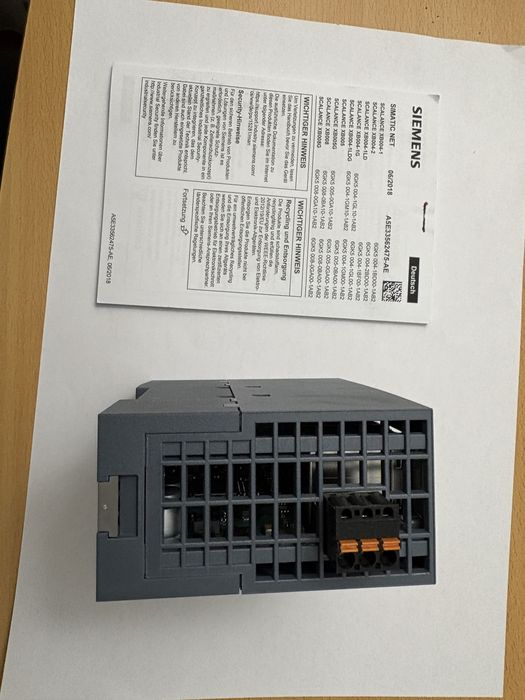 Switch industrial Siemens Scalance Xb008