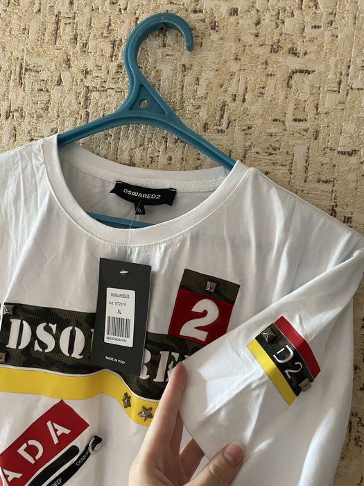 Футболка DSQUARED2 нова XL