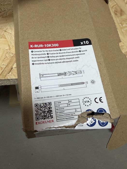 9x kołek rurowy 300 mm do elewacji rynny