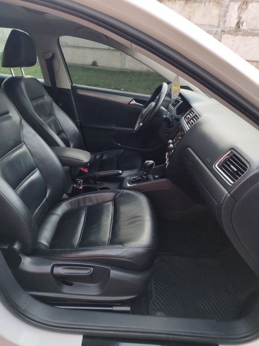 Volkswagen Jetta 2012