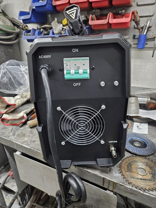 Plasma corte trifasico