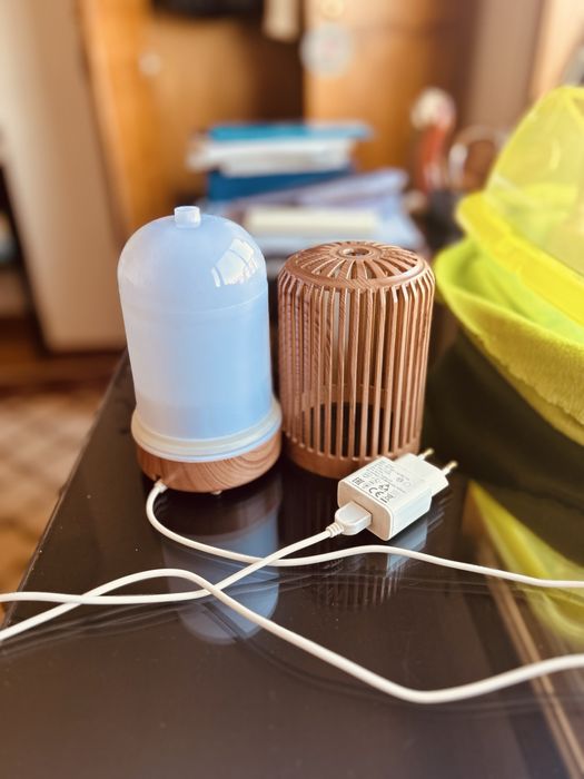 Difusor de óleos essenciais e humidificador