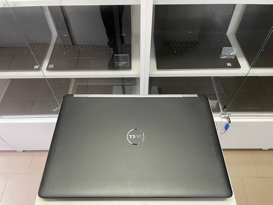 Ноутбук Dell Latitude E5570 [Core i5] R8 [SSD] на Куліша 22