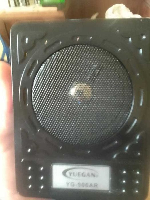 Radio com Lanterna USB/ SD Card