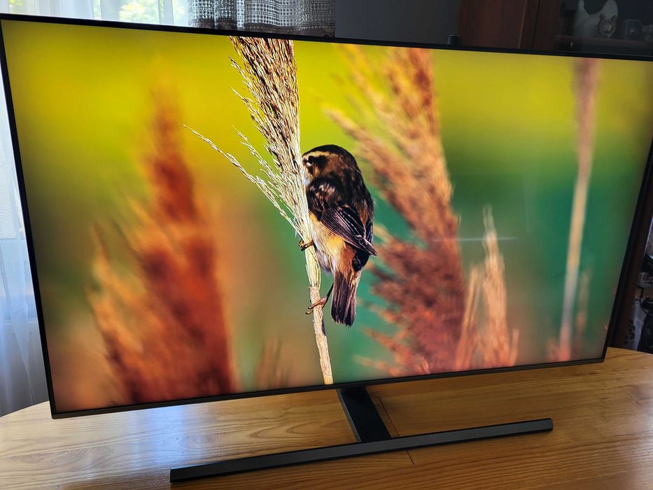 Samsung  55 cali ,120hz, 4k, dvbt2 hevc, smart tv,