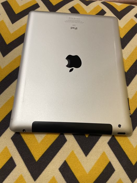 Продам IPad 2 16gb