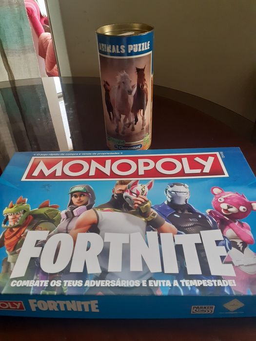 Monopólio Fortnite + puzzle 250peças como novos e completos 10€