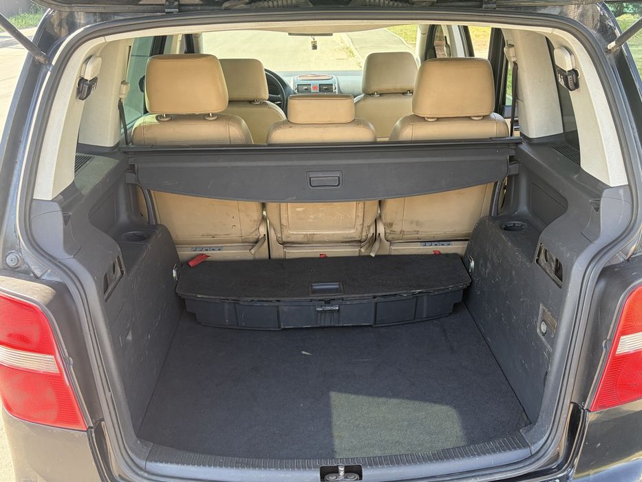 Volkswagen Touran 2005 VIN WVGZZZ1TZ5W151828 фото оголошення 8 з 10