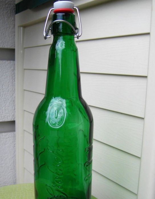 Butelki 0.45 l kapslowane na syropy