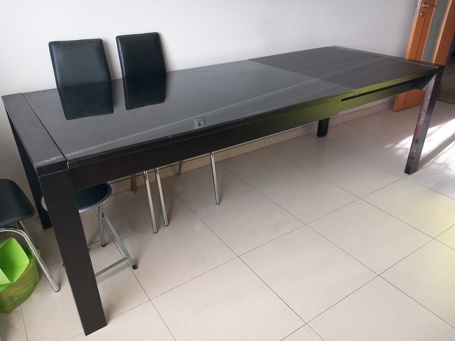 Mesa de cozinha ou sala de jantar, extensível